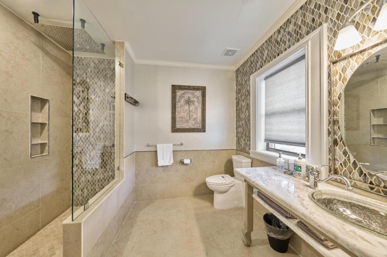 Villa With 8 Bedrooms And Heated Swimming Pool Χιούστον Εξωτερικό φωτογραφία